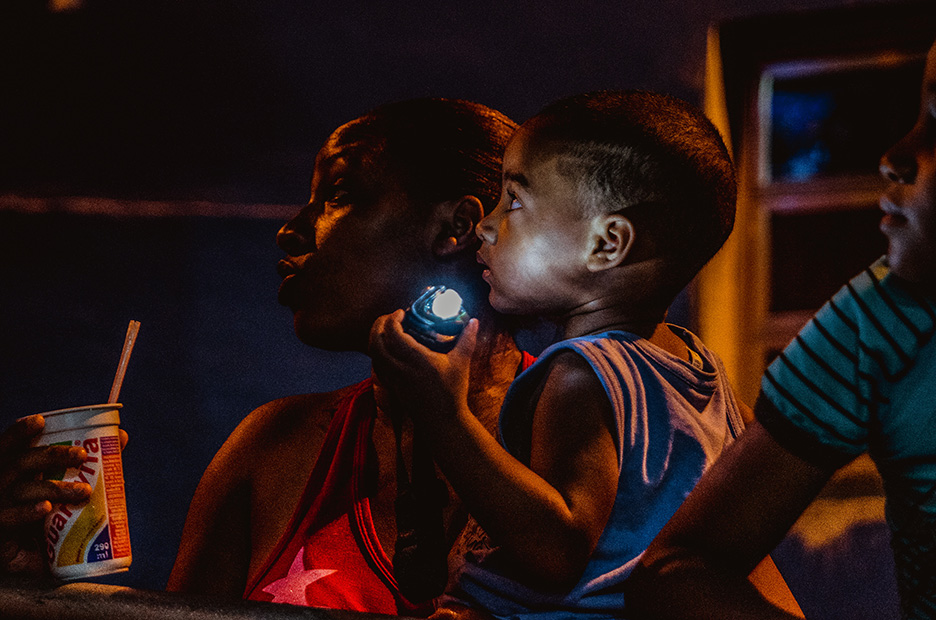 Santa-Marta-de-Bracos-Abertos, corrida de rua, projeto de braços abertos, corrida nuturna, night run, x3m,  sportsession, agência fotografica, cobertura fotografica esportiva,  fotografia esportiva