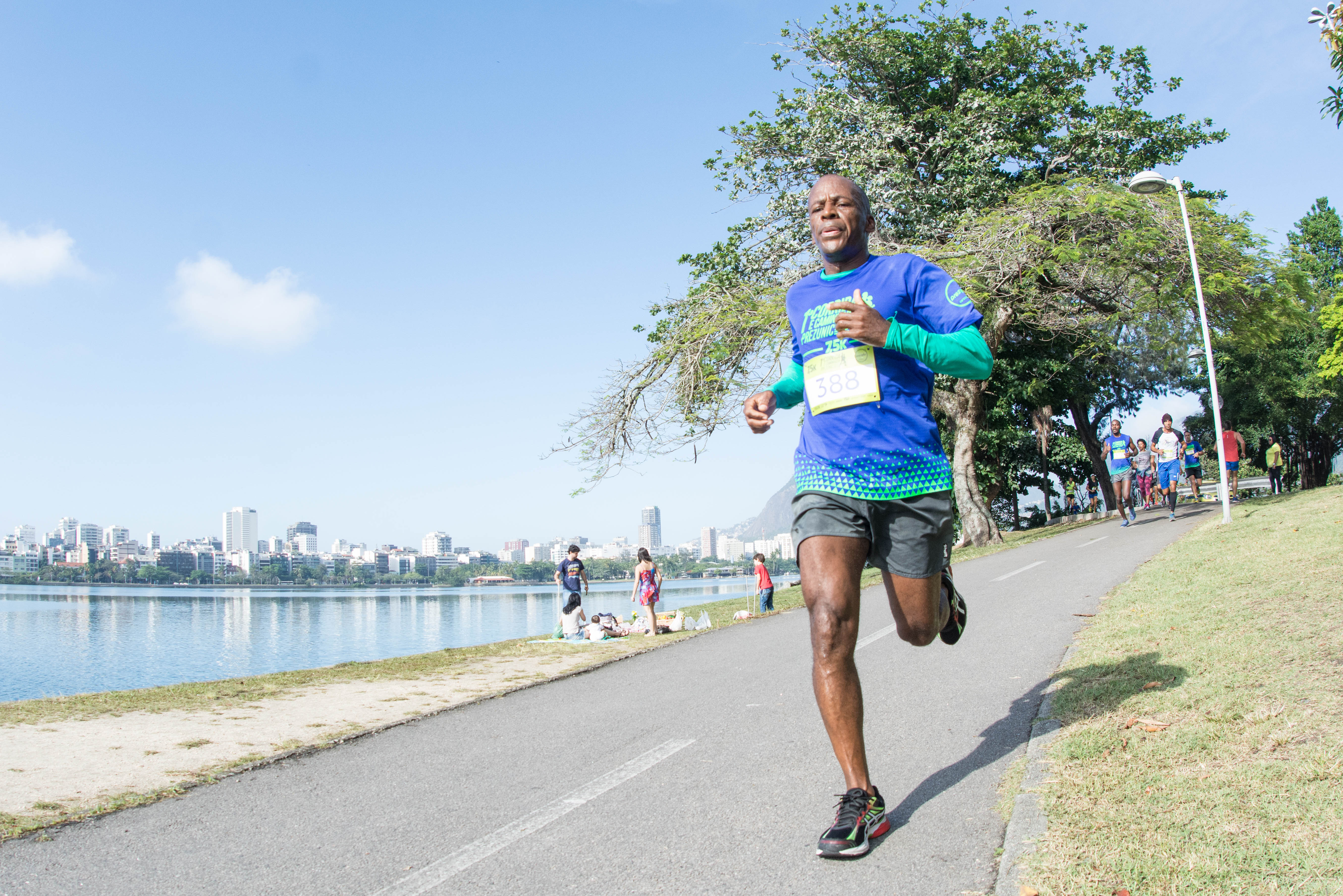 Corrida e caminhada Prezunic - foto Guilherme Ferraz - Agencia Sport session (37)